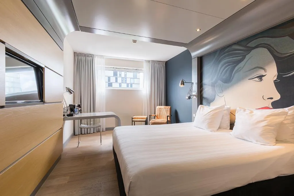 DOUBLE STANDARD Room, Leonardo Hotel Almere City Center, Amsterdam
