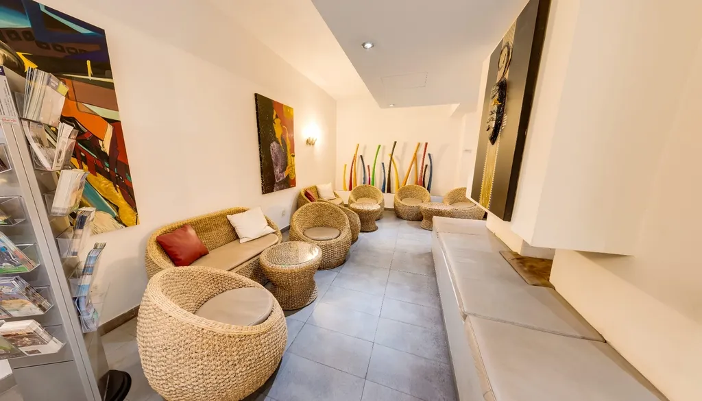 Lobby, St. Julian's Bay Hotel, Malta