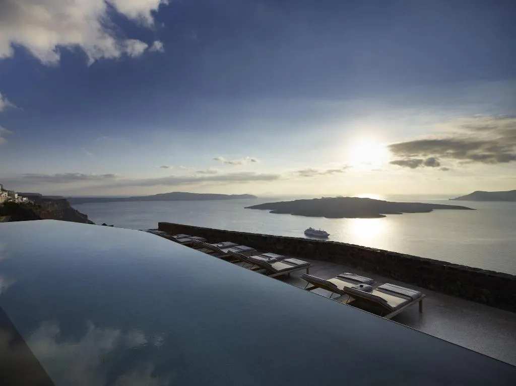 Sports and Entertainment, Villa Bordeaux, Santorini