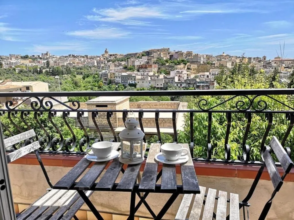 Room, Villa Ambra B&B, Catania