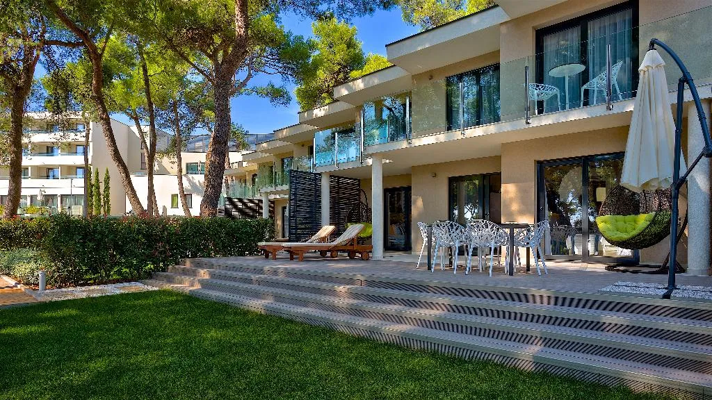 SUITE GARDEN VIEW TWO BEDROOMS Room, Park Plaza Arena Pula, Istria
