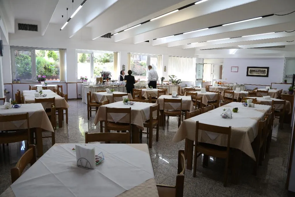 Restaurant, Villa Mater, Catania