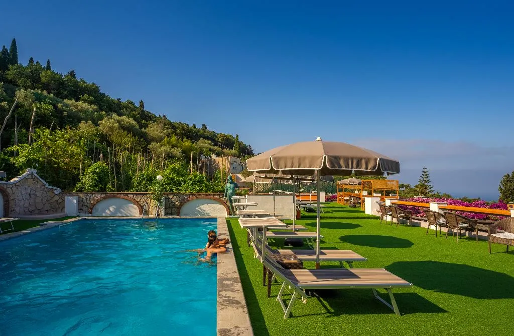 Pool, Hotel Il Girasole, Naples