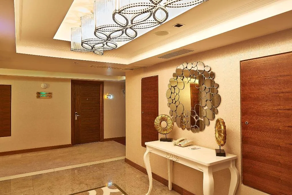 Room, DoubleTree By Hilton Izmir Alsancak, Izmir