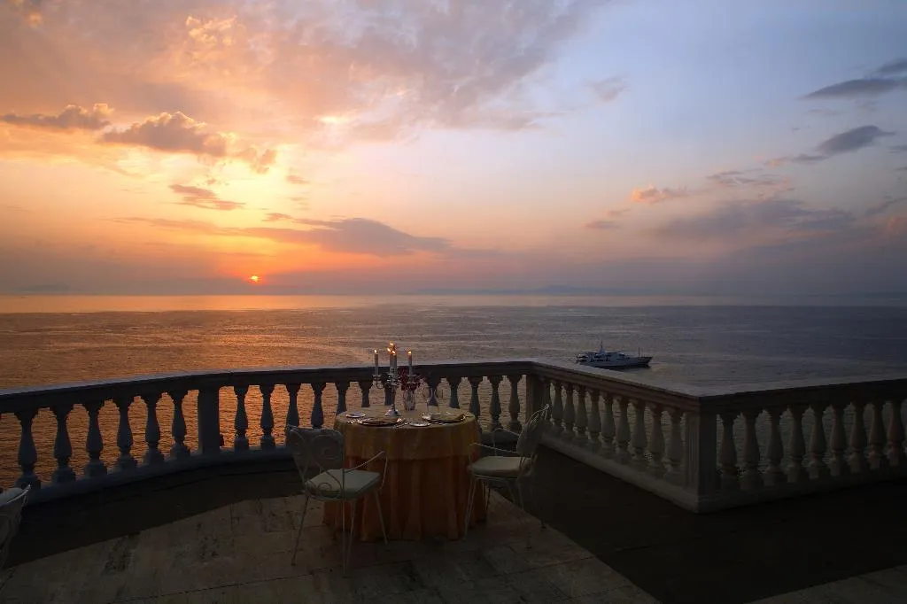 Terrace, Grand Hotel Cocumella, Naples