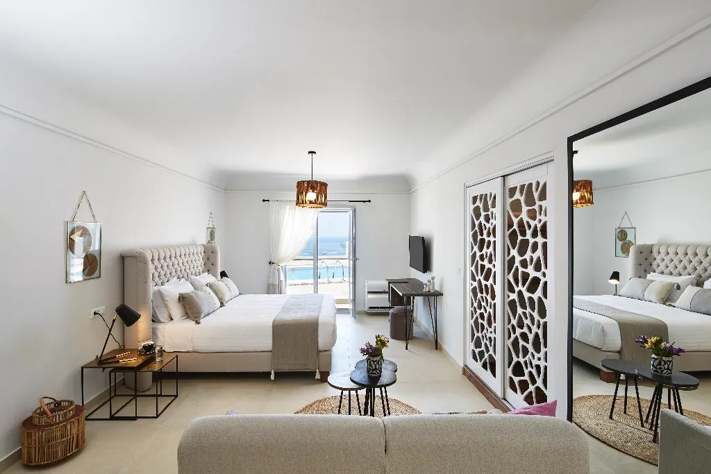 Room, Celestia Grand, Santorini