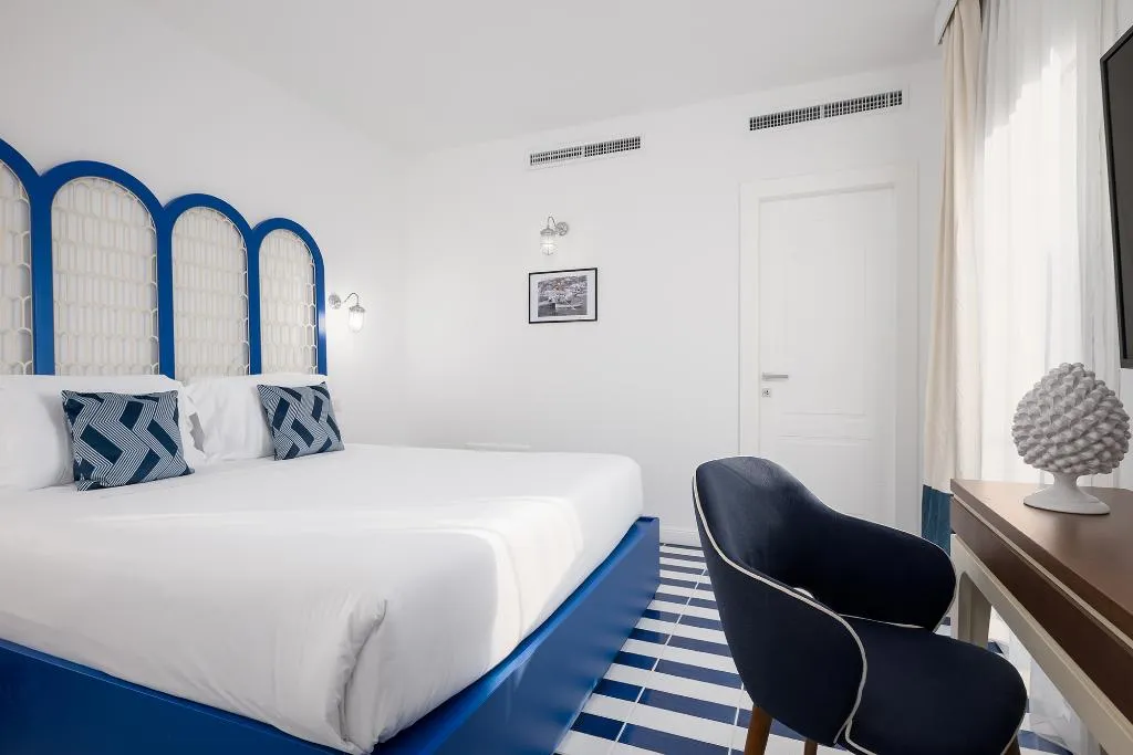 SUITE WITH PRIVATE POOL Room, Villa Lia Hotel Capri, Naples