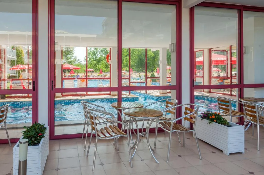 Terrace, Longosa, Bourgas
