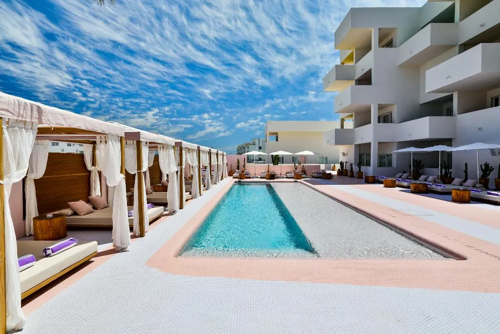 Pool, Paradiso Art Hotel, Ibiza