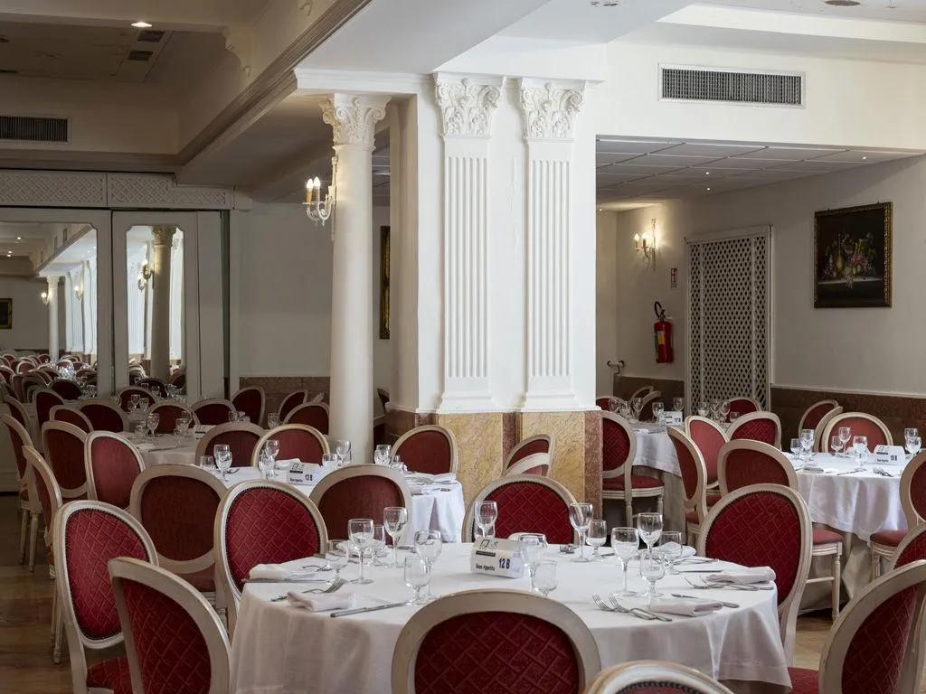 Restaurant, Delfino Beach Hotel CDS Hotels, Palermo