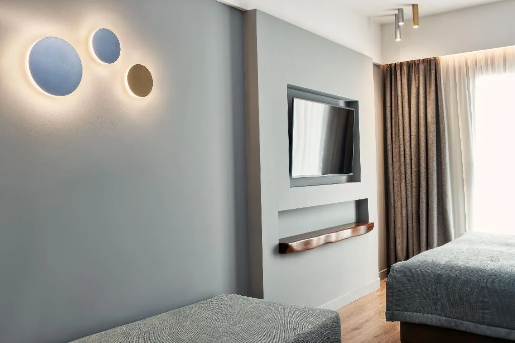 TRIPLE STANDARD Room, Achilleas Hotel, Athens