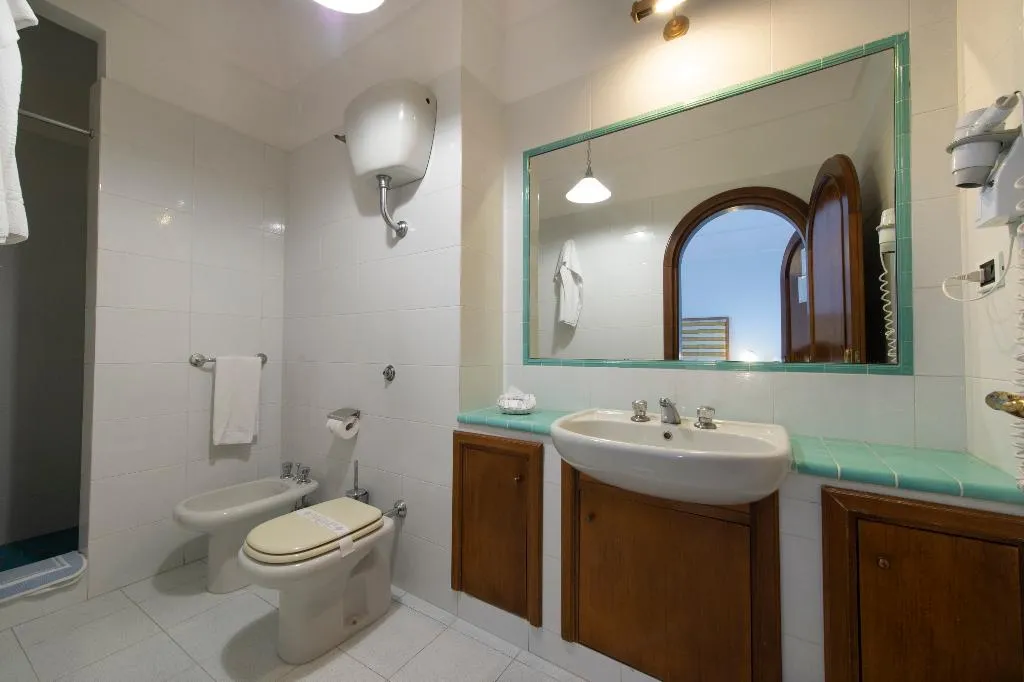 DOUBLE SUPERIOR Room, Maresca Hotel Praiano, Naples