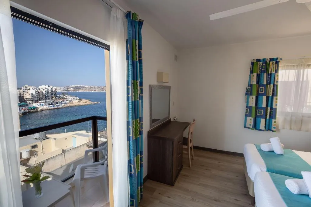 Room, Sunseeker Holiday Complex, Malta