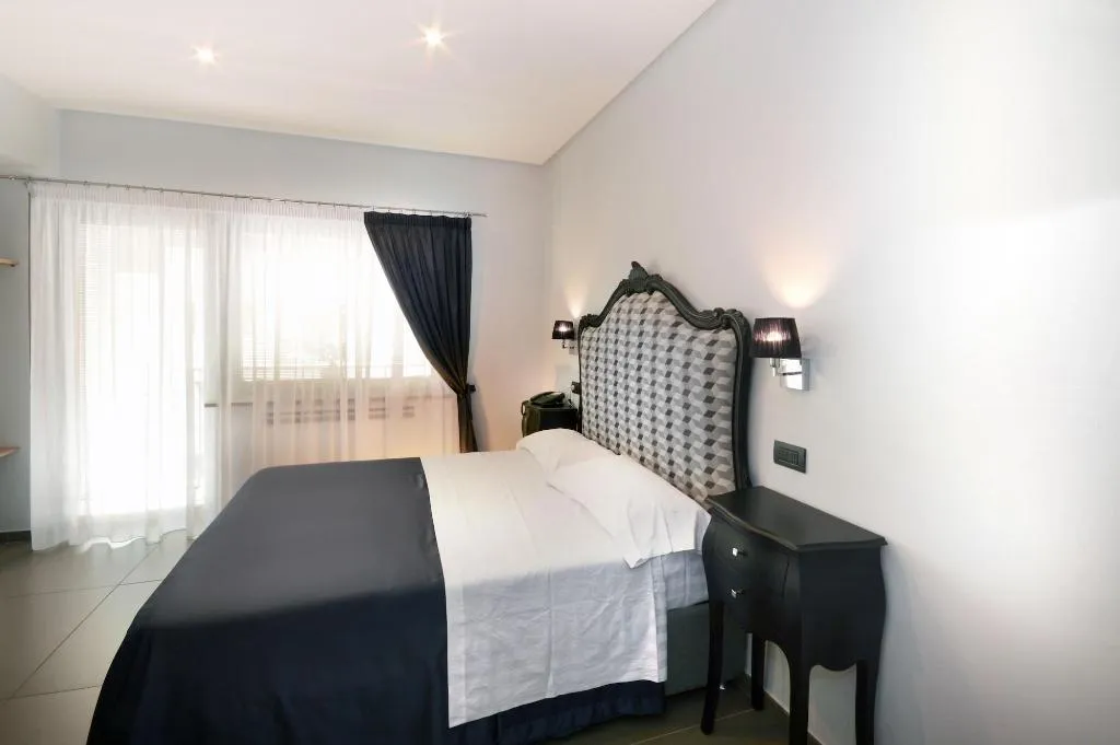 Room, Barbarella Suite, Naples