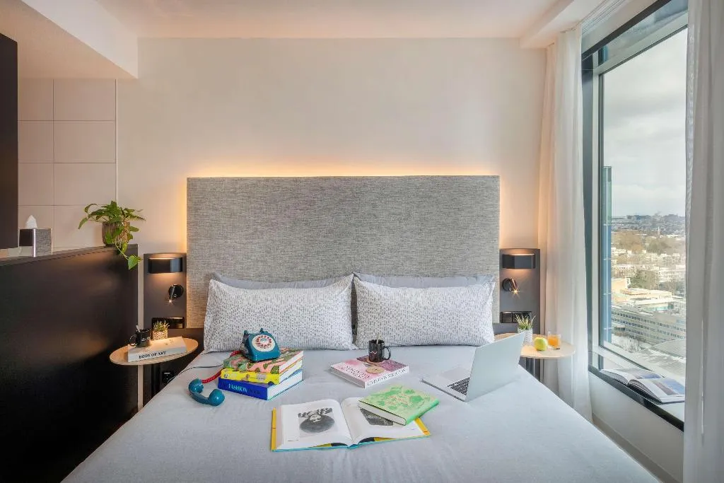 SUITE STANDARD Room, Innside by Meliá Amsterdam, Amsterdam
