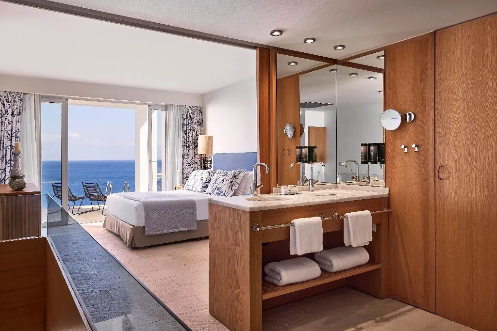 BUNGALOW SEA VIEW WITH PRIVATE POOL Room, Aquila Elounda Village Resort, suites & spa, Crete