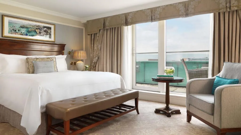Room, The Shelbourne, Autograph Collection, Dublin