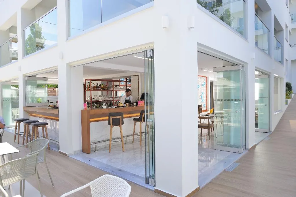 Bar, Atrium Ambiance Hotel, Crete