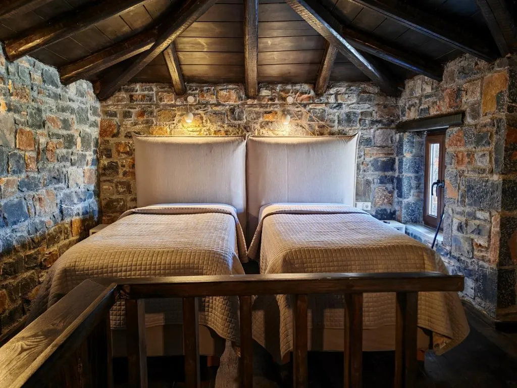 Room, Palazzo Greco Villas, Crete