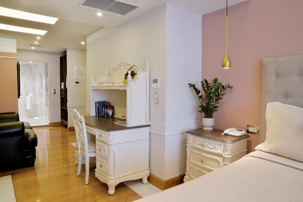 SUITE WITH VIEWS Room, Acropolian Spirit Boutique Hotel, Athens