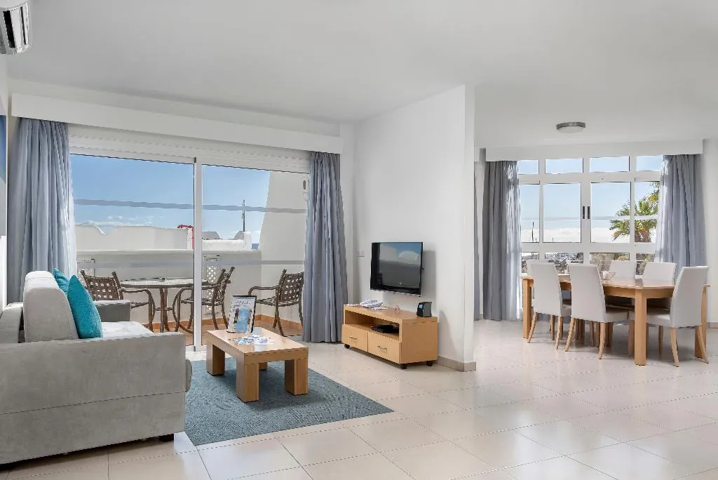 APARTMENT TWO BEDROOMS Room, Santa Barbara Golf & Ocean Golf Club, Tenerife