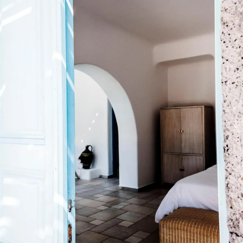 Room, Black Rose Suites, Santorini