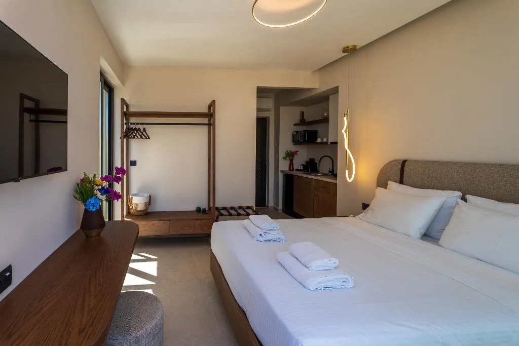 SUITE WITH JACUZZI Room, Vaya Suites, Crete