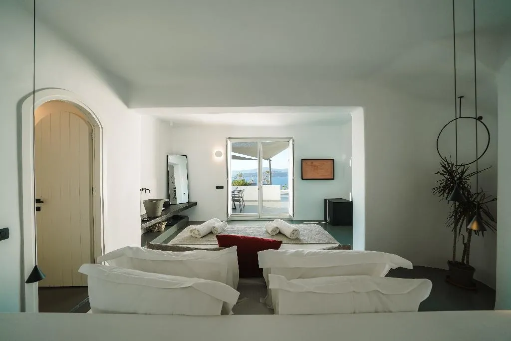 VILLA DUPLEX Room, Santonero, Santorini
