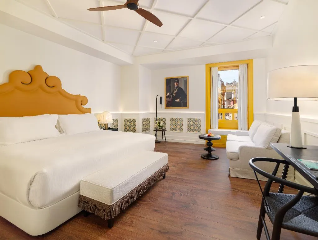 JUNIOR SUITE STANDARD Room, H10 Casa de la plata, Seville