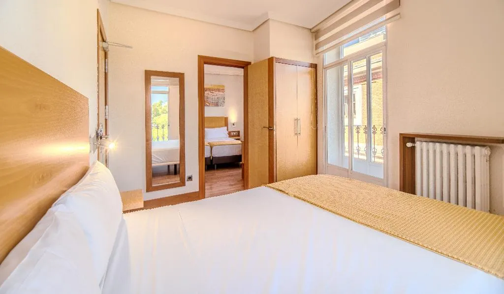 FAMILY ROOM STANDARD Room, ITC Mora by Soho Boutique, Madrid