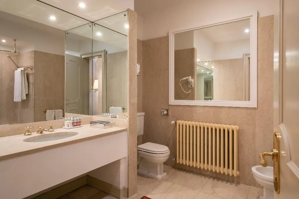 DOUBLE PARK VIEW Room, I Palazzi - Palace Grand Hotel Varese, Milan