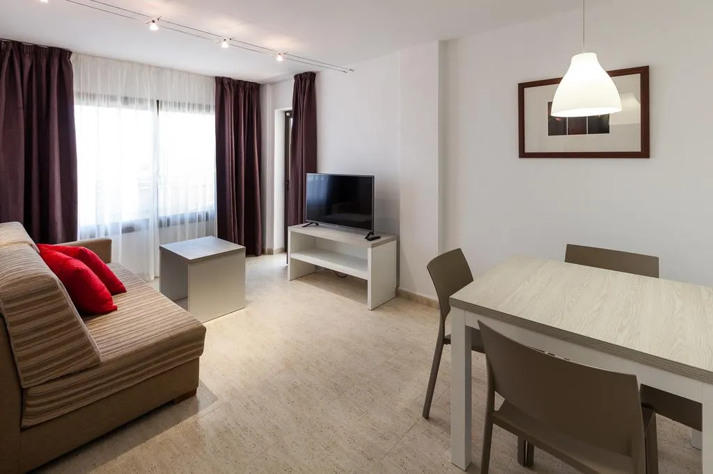 Room, Ibiza Heaven Apartments, Ibiza