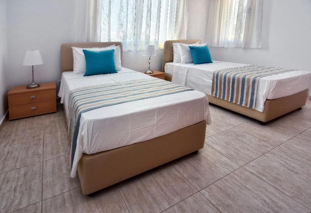 VILLA FIVE BEDROOMS Room, Dionysos Villa, Cyprus