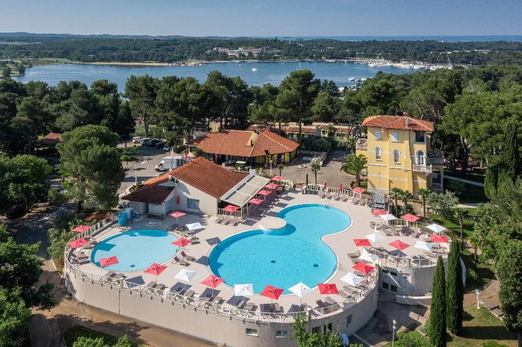 Pool, Apartments Bellevue Plava Laguna, Istria