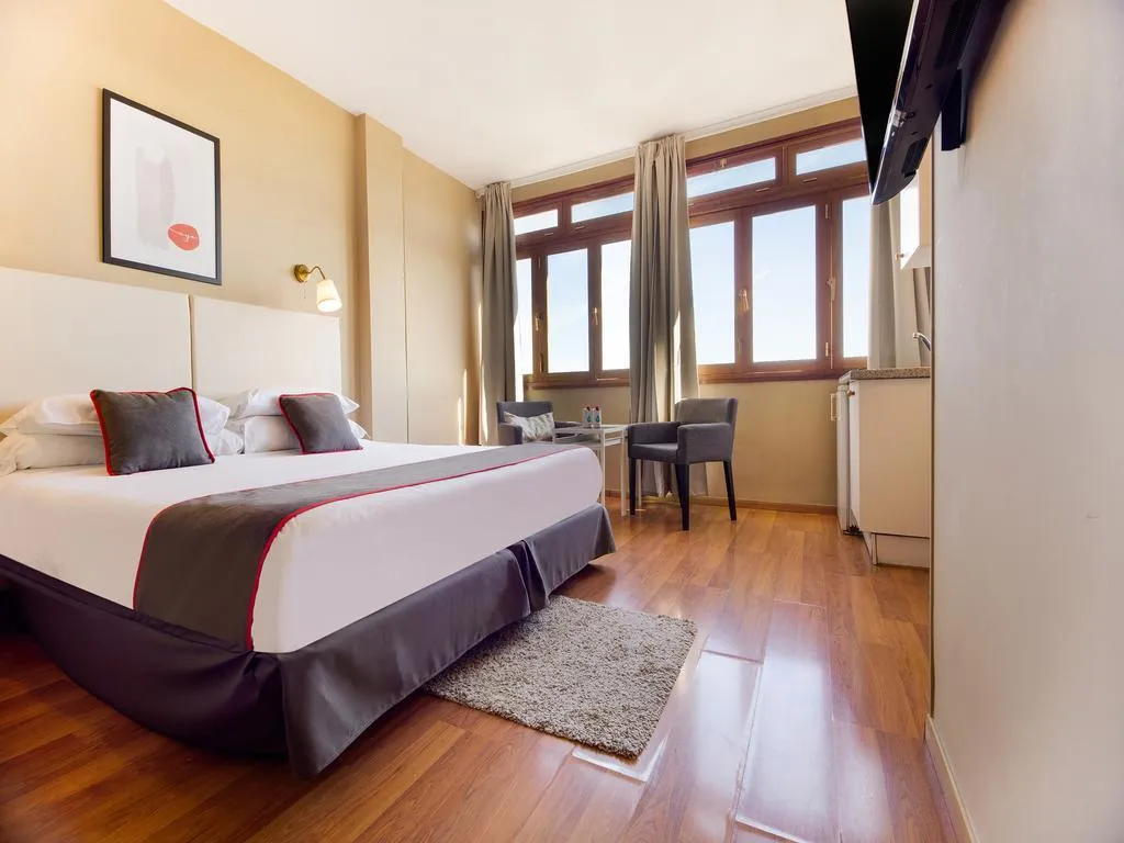 STUDIO DELUXE ONE BED Room, Miami Santa Catalina, Gran Canaria