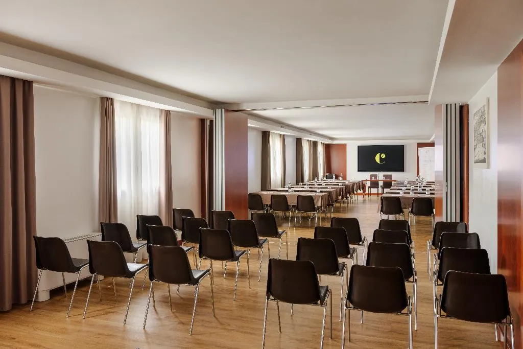 Conferences, Dei Cavalieri Caserta, Naples
