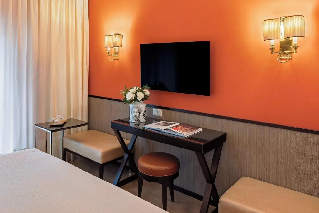 Double or Twin DELUXE Room, Starhotels Michelangelo Roma, Rome