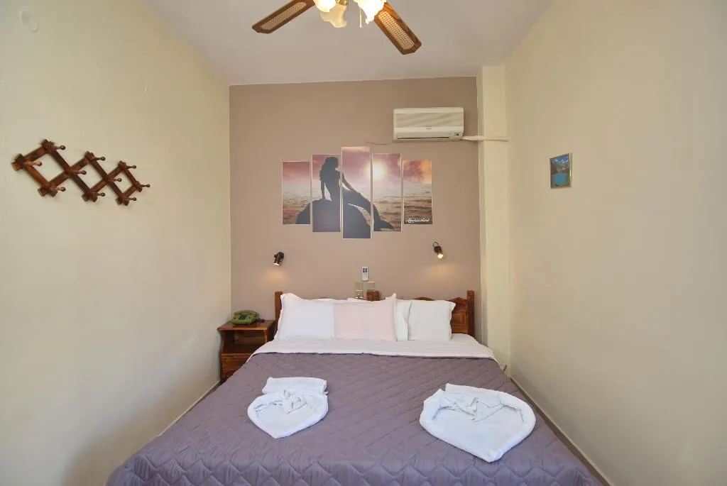 STUDIO GARDEN VIEW Room, Gorgona, Skiathos