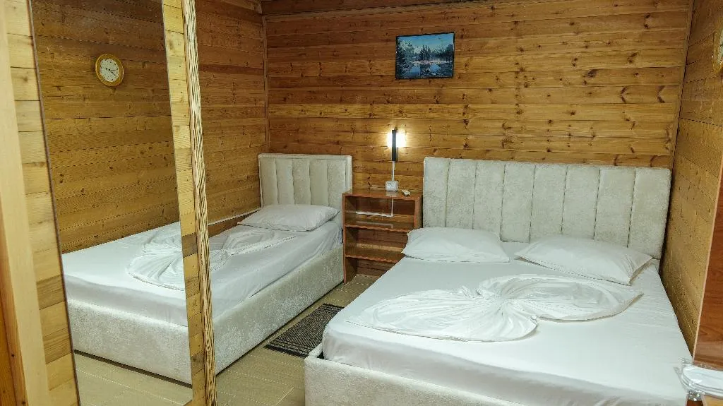 TRIPLE BASIC Room, Dolanit Hotels Vila E Drurit, Durres