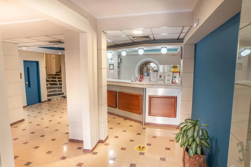Lobby, Anita, Athens