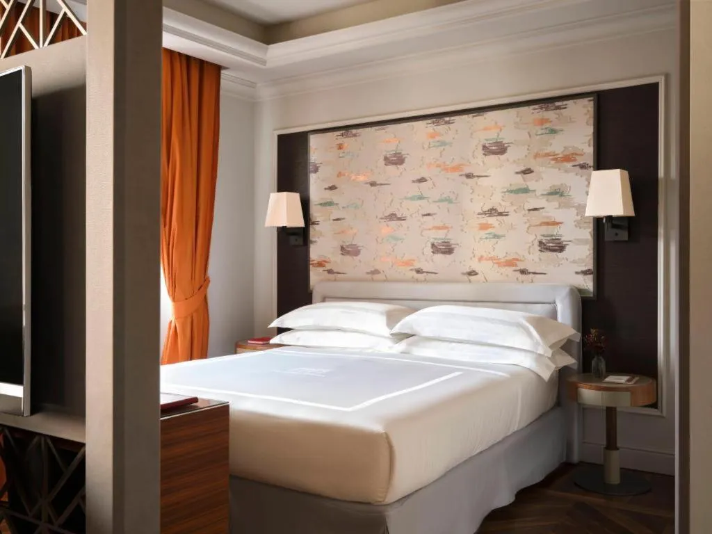 Double or Twin PREMIUM Room, Palazzo Venezia, Milan
