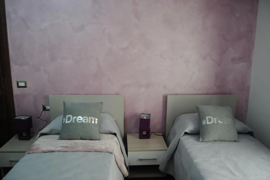 Room, B&B Kenzia, Olbia