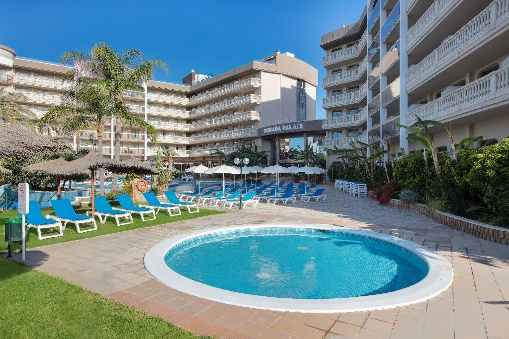 Pool, Ponient Dorada Palace by PortAventura World, Costa Dorada