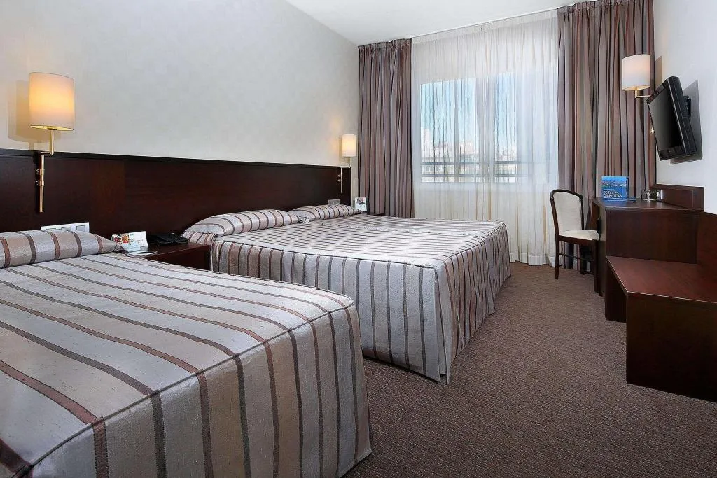 Double or Twin STANDARD Room, Hcc Regente, Barcelona