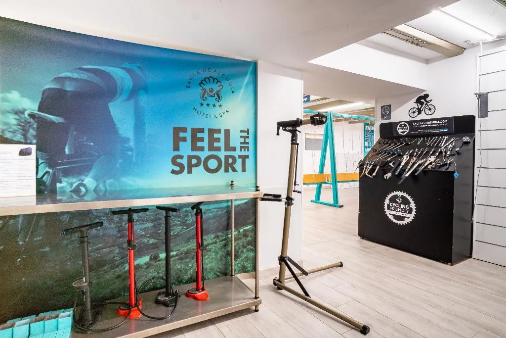 Sports and Entertainment, Bahia de Alcudia Hotel & Spa, Majorca