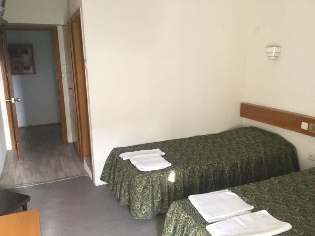 Room ONE BED Room, Dias, Izmir