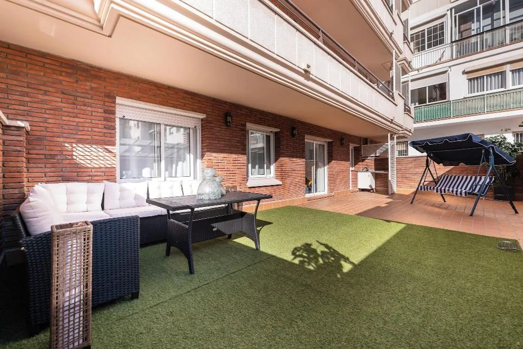 Terrace, Aparthotel Napols, Barcelona