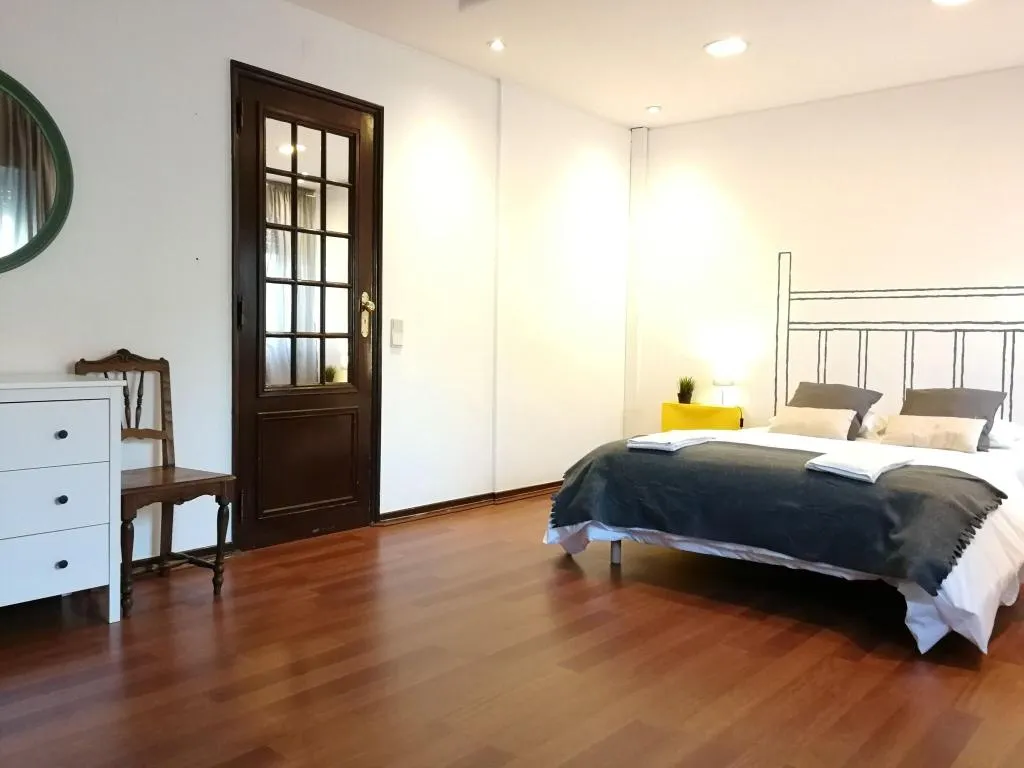 Room, Castilho 63, Lisbon