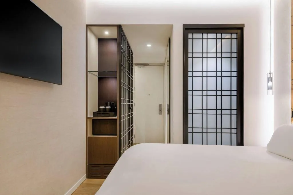 DOUBLE QUEEN SIZE BED Room, AC Hotel Venezia, Venice