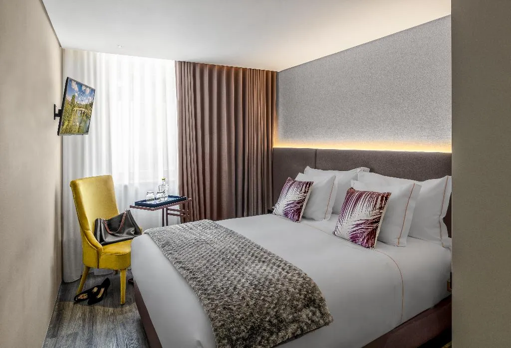 DOUBLE STANDARD Room, Moon and Sun Braga, Porto